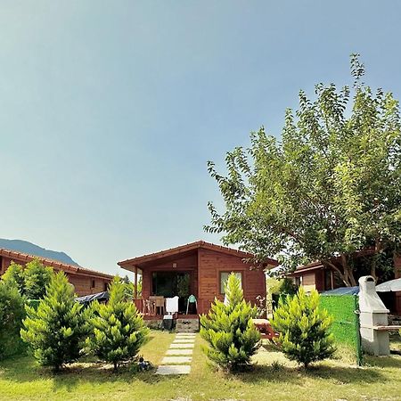 Karaoz Hurmalik Apart Evleri-Very Close To The Sea Large Garden Bungalow With Barbecue And Swing מראה חיצוני תמונה