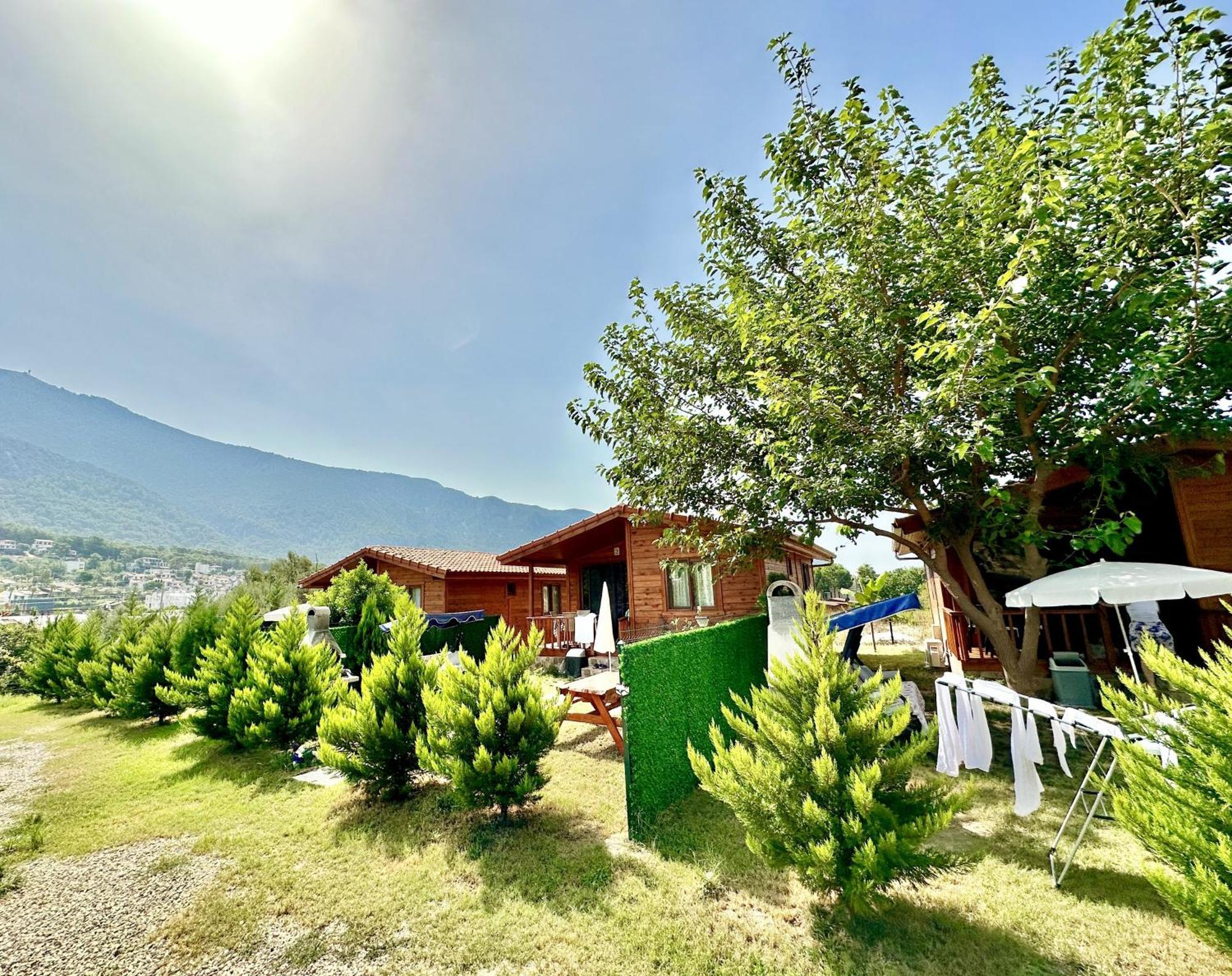 Karaoz Hurmalik Apart Evleri-Very Close To The Sea Large Garden Bungalow With Barbecue And Swing מראה חיצוני תמונה